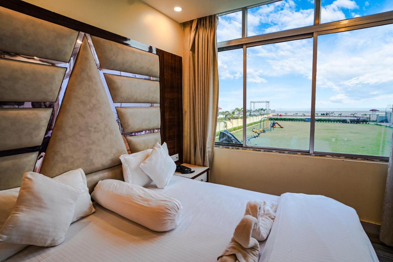 Silver Sand Eco Resort !! Beachfront !! With Biggest Pool And Huge Open Area !! Ideal For Weddings !! Couple Friendly !! 만다르모니 외부 사진