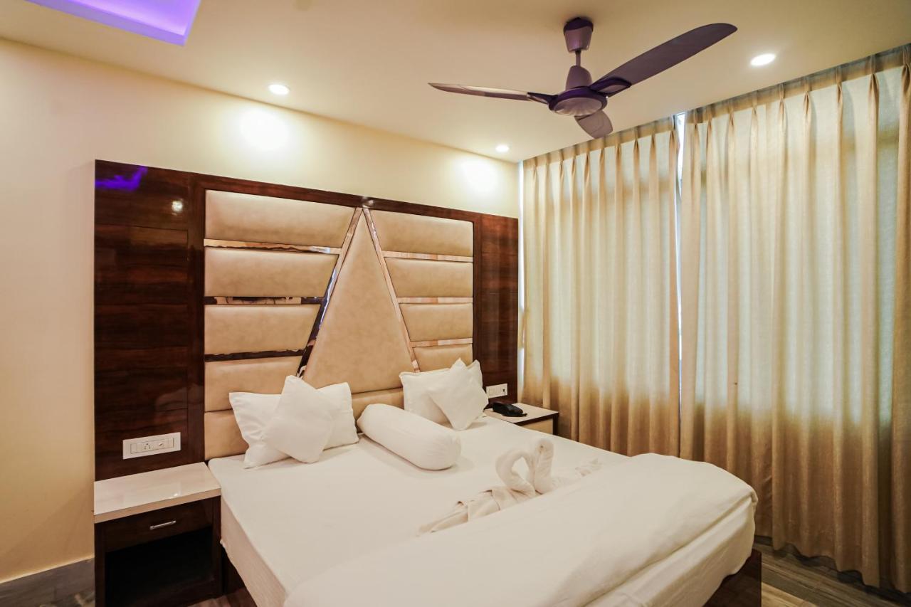 Silver Sand Eco Resort !! Beachfront !! With Biggest Pool And Huge Open Area !! Ideal For Weddings !! Couple Friendly !! 만다르모니 외부 사진