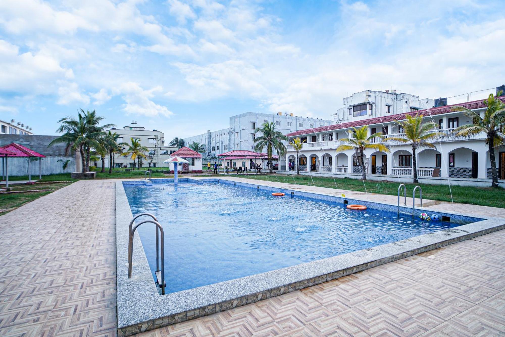 Silver Sand Eco Resort !! Beachfront !! With Biggest Pool And Huge Open Area !! Ideal For Weddings !! Couple Friendly !! 만다르모니 외부 사진